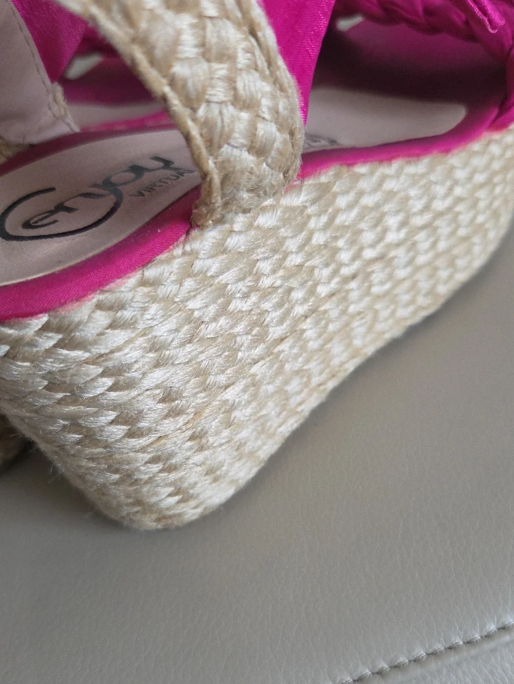 Women’s Bright Pink Braided Espadrille Wedge Sandals Size 7